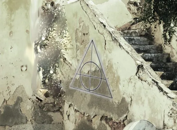 Symbol on Wall
