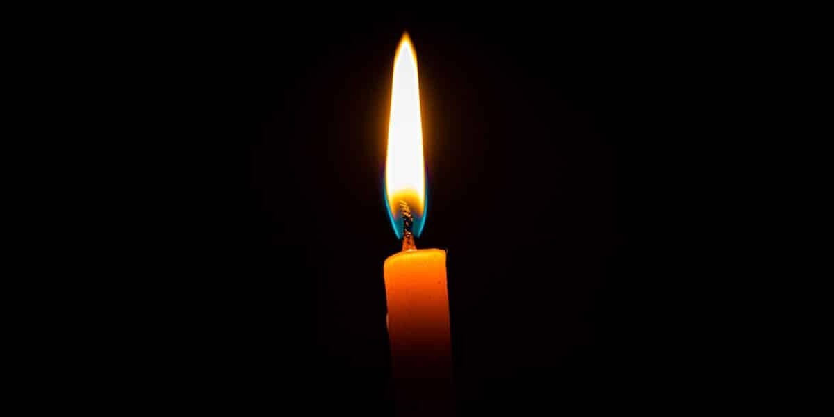 Serenity in Flames: A Candle Meditation